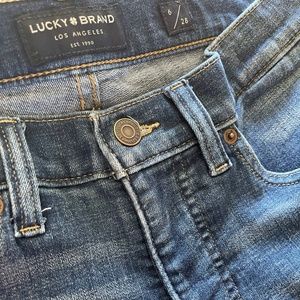 Lucky Brand Cropped Ankle Jean Size 6 Waist 28